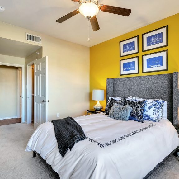 Bedroom with lots of room and closet and celing fan