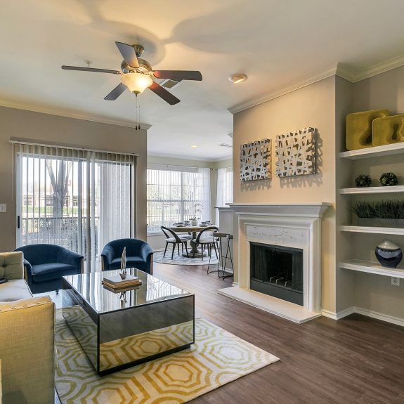 Living Room with Fireplace and patio access